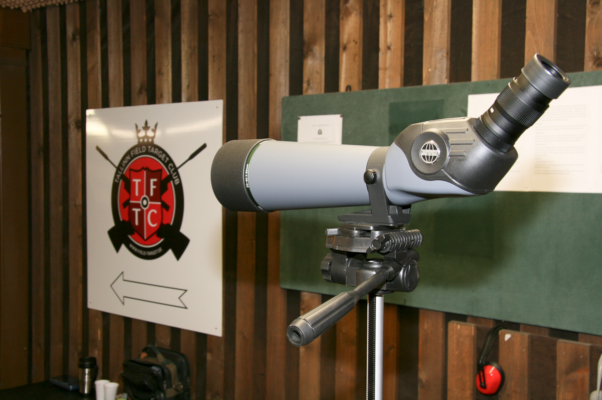 Kõik nagu peo peal - Hawke 20-60x80